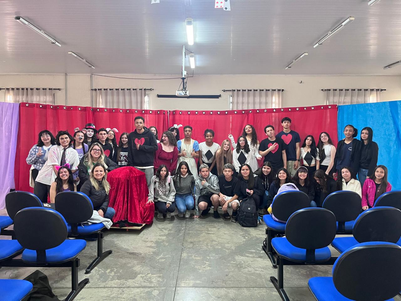 TRANSFORMANDO O FUTURO fghgh56